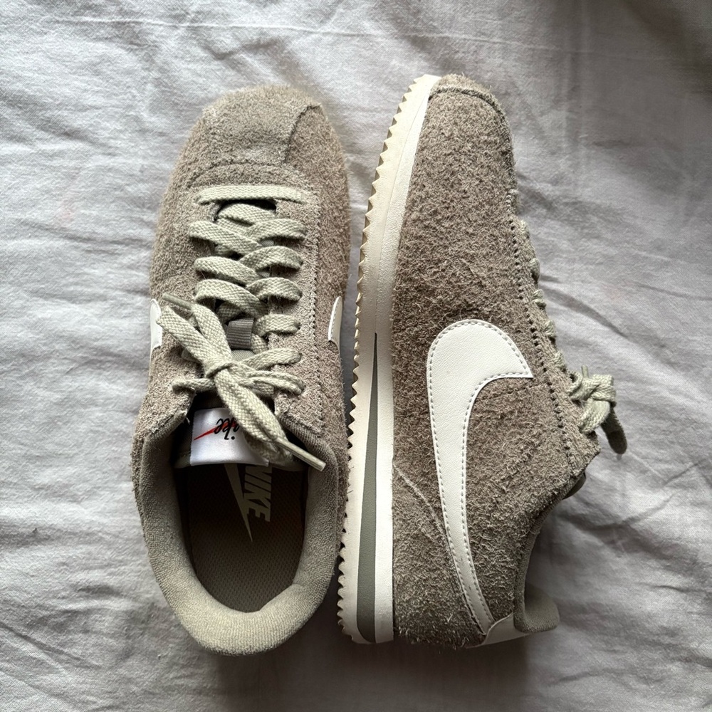 Nike Cortez Vintage Sneaker (Women)